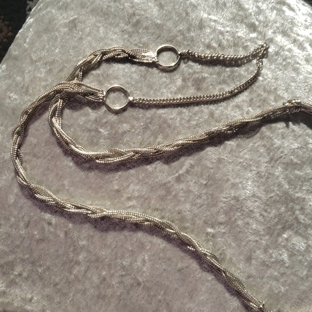 Neaklace - Picture 3 of 4